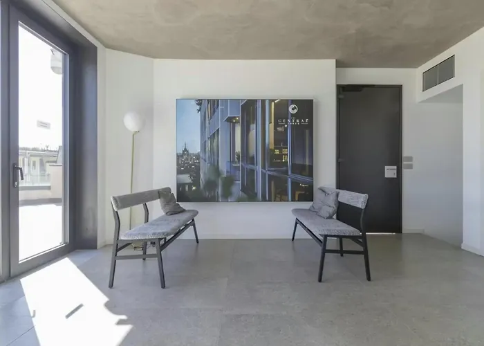 Stylish In Historic - 1st District Daire Viyana
